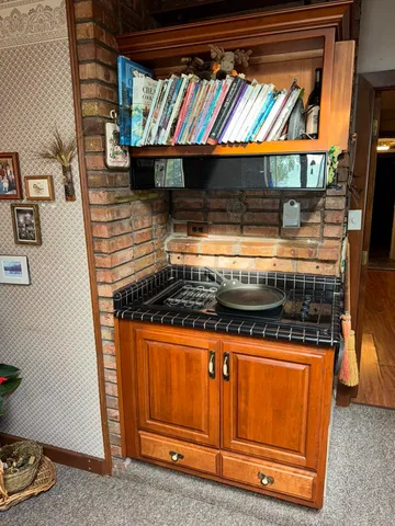 $1,200,000 | 2000 Roy Street, Silver Bay, MN 55614