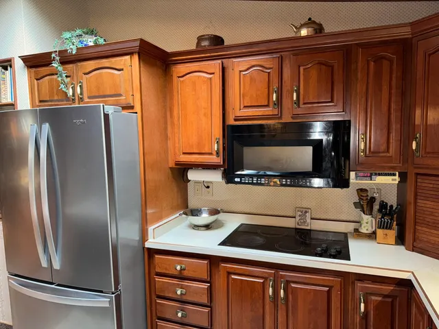 $1,200,000 | 2000 Roy Street, Silver Bay, MN 55614