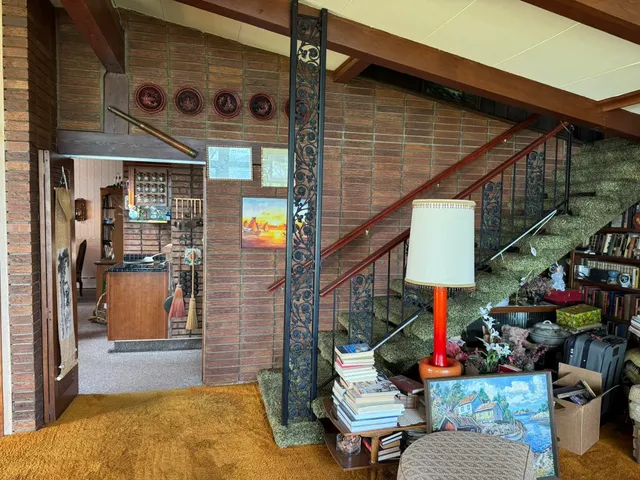 $1,200,000 | 2000 Roy Street, Silver Bay, MN 55614