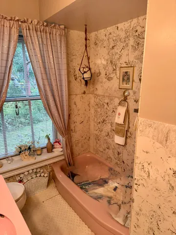 $1,200,000 | 2000 Roy Street, Silver Bay, MN 55614