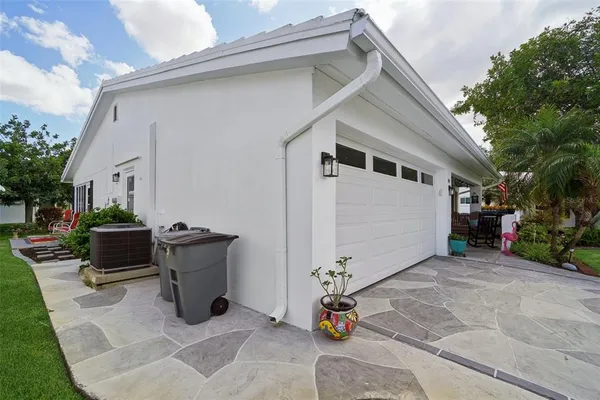 $389,900 | 9153 42nd Way North, Pinellas Park, FL 33782