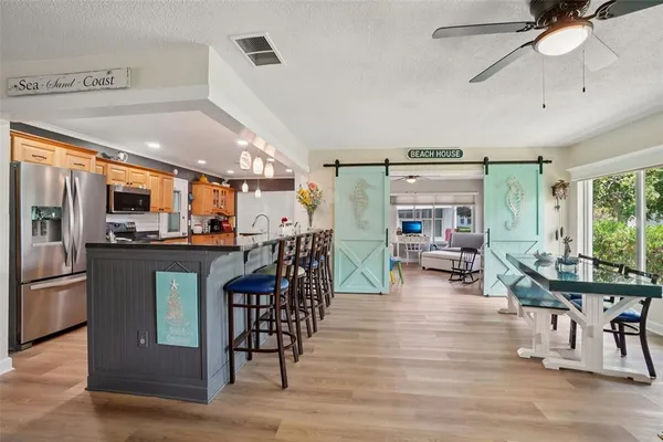 $389,900 | 9153 42nd Way North, Pinellas Park, FL 33782