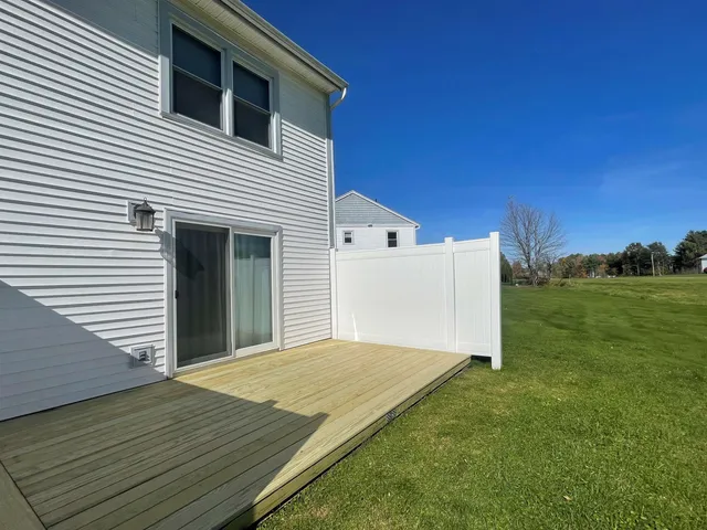 $389,500 | 47 Saybrook Road, Essex, VT 05452