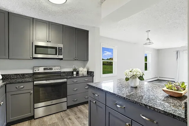 $389,500 | 47 Saybrook Road, Essex, VT 05452