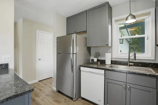 $389,500 | 47 Saybrook Road, Essex, VT 05452