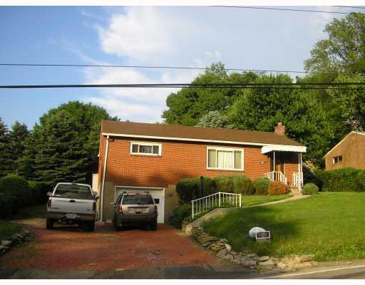 837 Unity Trestle Road Plum, PA 15239 - Photo 1 of 15 Exterior Front.