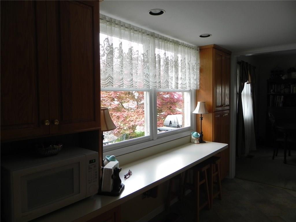 8330 Oris Road Indianapolis, IN 46259 - Photo 4 of 34 Gallery Image 4