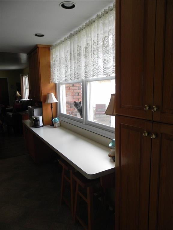 8330 Oris Road Indianapolis, IN 46259 - Photo 5 of 34 Gallery Image 5