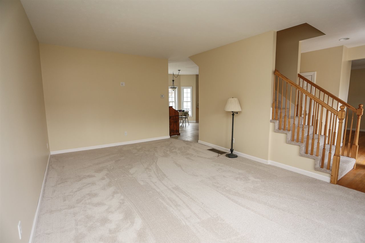 82 Longbrook Road Goffstown, NH 03045 - Photo 11 of 40