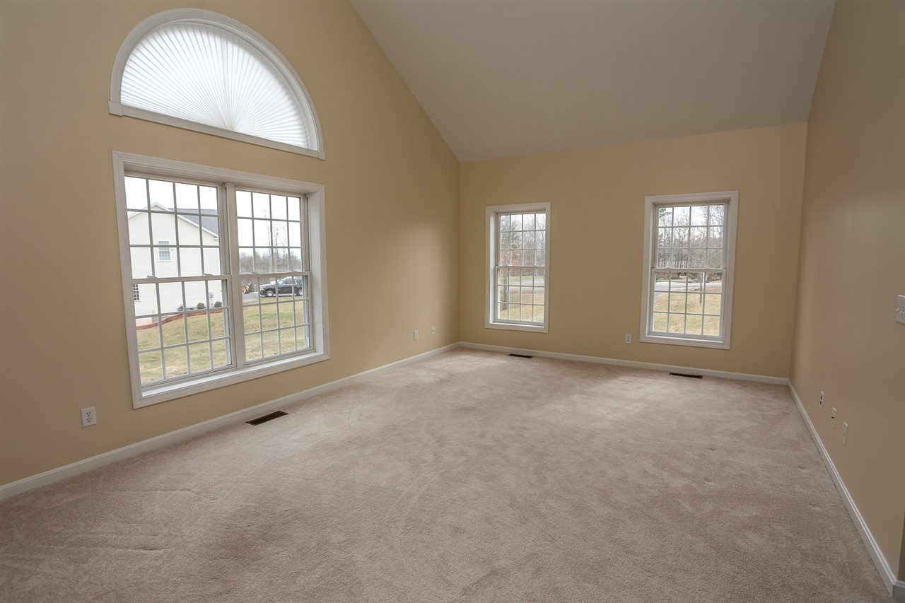 82 Longbrook Road Goffstown, NH 03045 - Photo 5 of 40