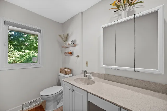 $539,500 | 418 Kennedy Court West, Richfield, WI 53017