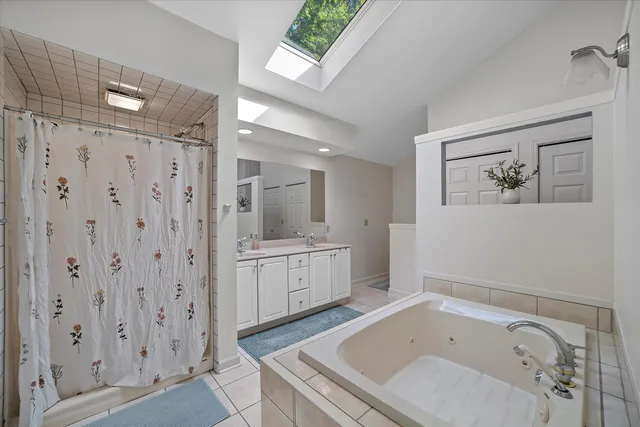 $539,500 | 418 Kennedy Court West, Richfield, WI 53017