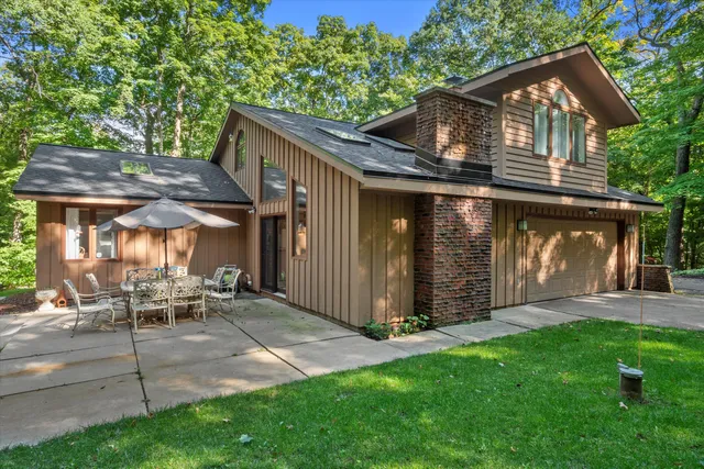 $539,500 | 418 Kennedy Court West, Richfield, WI 53017