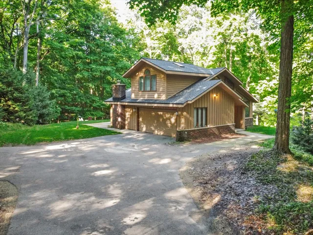 $539,500 | 418 Kennedy Court West, Richfield, WI 53017