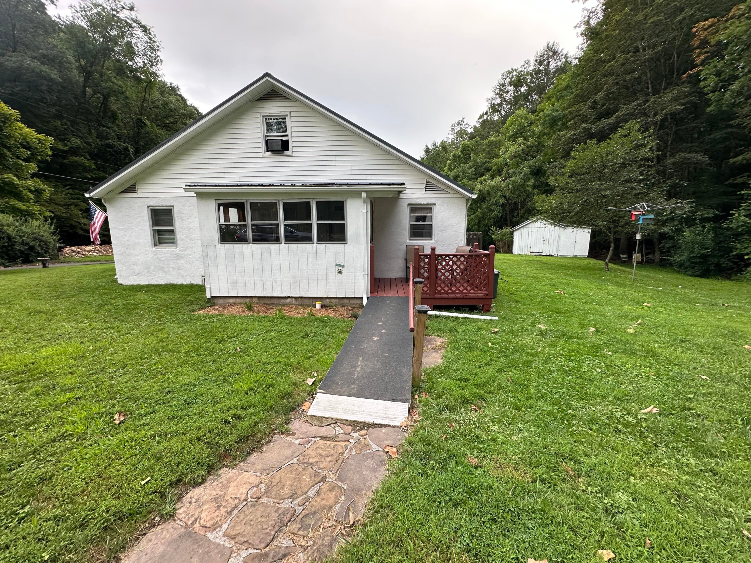 679 Pleasant Hill Road Princeton, WV 24739 - Photo 31 of 34 Gallery Image 31