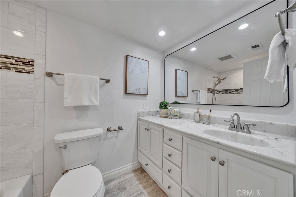 11 Henry Irvine, CA 92620 - Photo 14 of 34