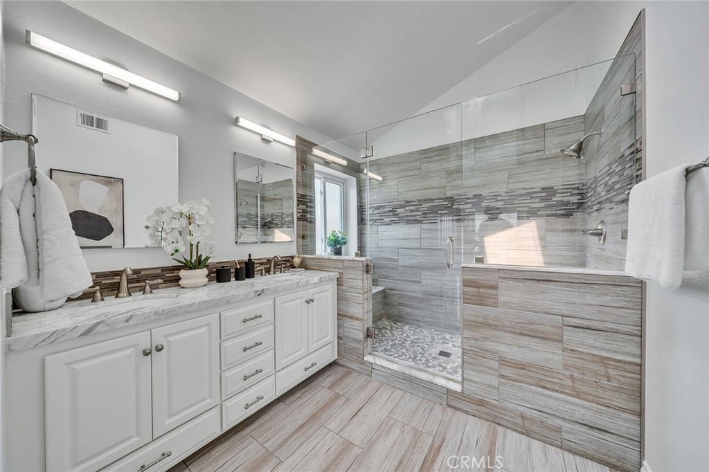 11 Henry Irvine, CA 92620 - Photo 18 of 34