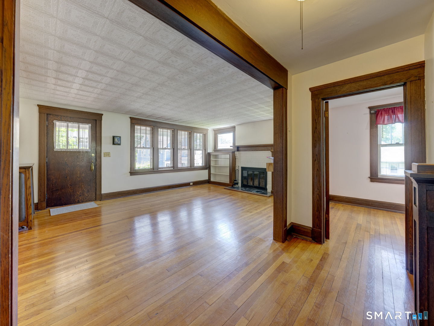 64 Chestnut Street Windham, CT 06226 - Photo 19 of 39
