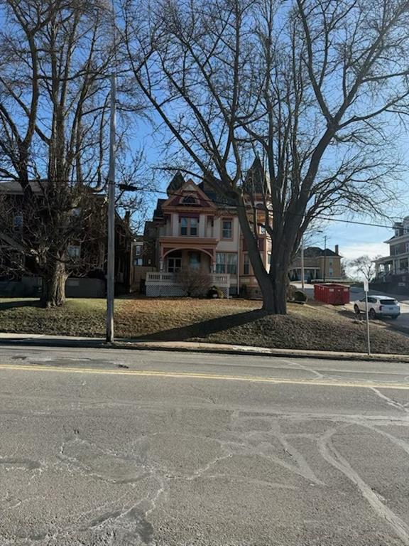 1425 Brownsville Road Carrick, PA 15210 - Photo 3 of 35