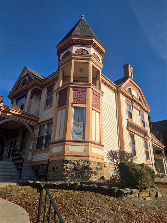 1425 Brownsville Road Carrick, PA 15210 - Photo 4 of 35