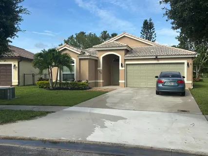 $3,500 | 156 Preserve Drive, Royal Palm Beach, FL 33411