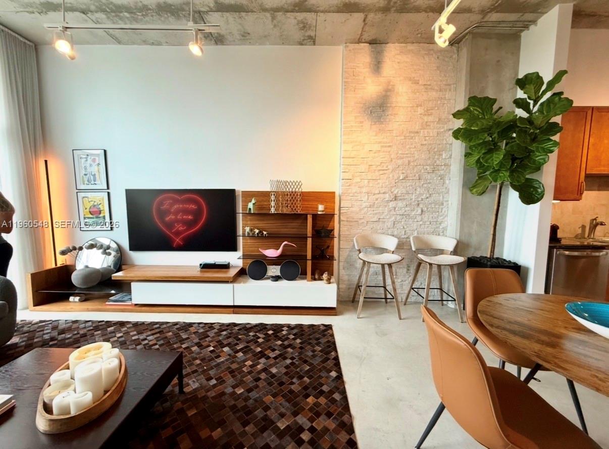 2001 Biscayne Boulevard, Unit 3608 Miami, FL 33137 - Photo 11 of 28