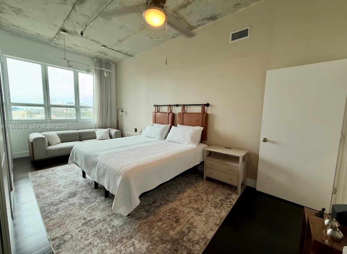 2001 Biscayne Boulevard, Unit 3608 Miami, FL 33137 - Photo 18 of 28