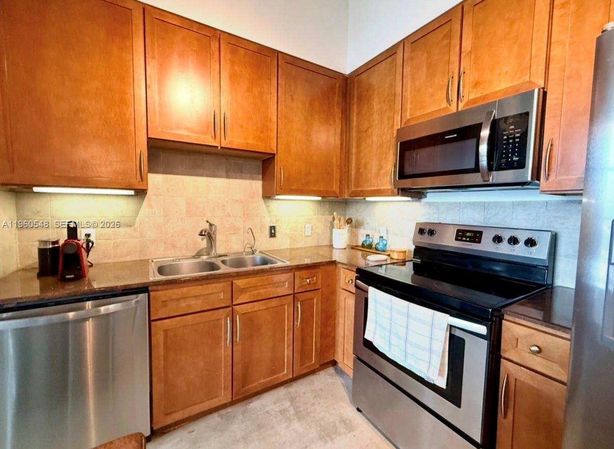 2001 Biscayne Boulevard, Unit 3608 Miami, FL 33137 - Photo 6 of 28