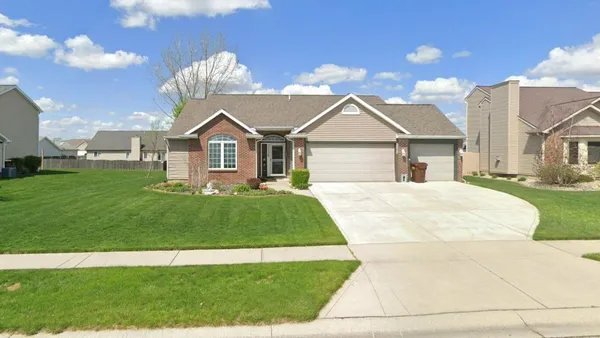 $299,900 | 3530 Astoria Way, Fort Wayne, IN 46818