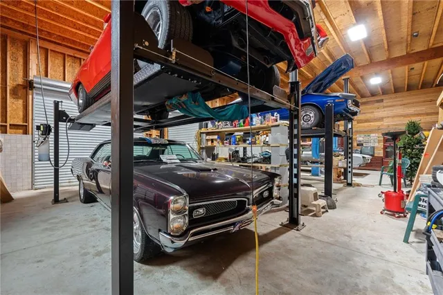 $1,190,000 | 228 Indian Creek Road, Locust Grove, GA 30248