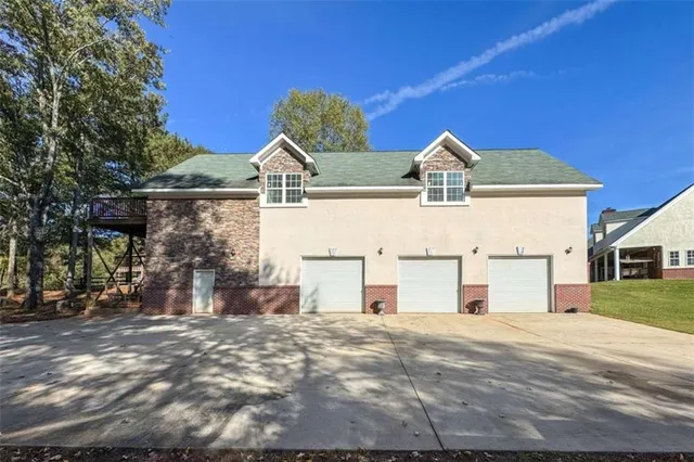 $1,190,000 | 228 Indian Creek Road, Locust Grove, GA 30248