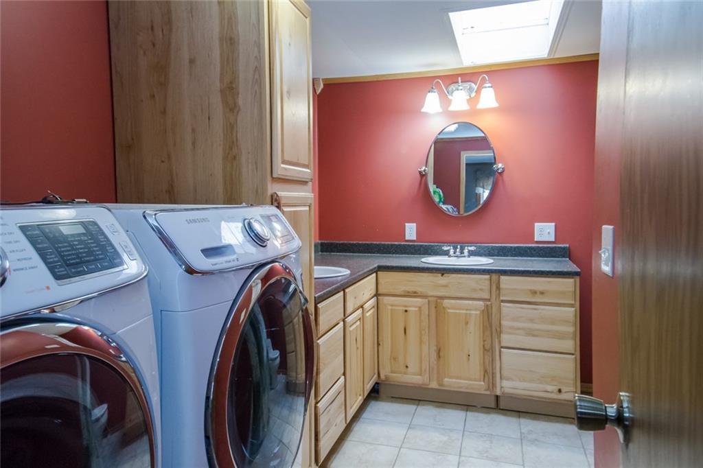 4584 Clapp Road Greenville, OH 45331 - Photo 11 of 28