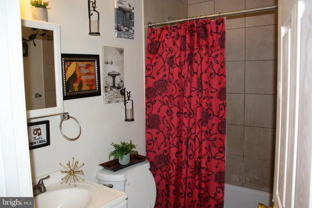 $100,000 | 700 Cumberland Street, Baltimore, MD 21217