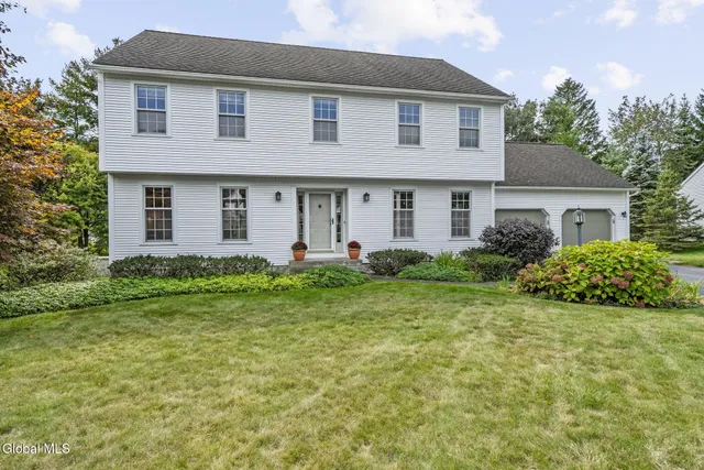 $640,000 | 13 Durham Court, Bethlehem, NY 12054