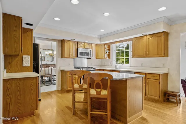 $640,000 | 13 Durham Court, Bethlehem, NY 12054