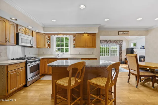 $640,000 | 13 Durham Court, Bethlehem, NY 12054