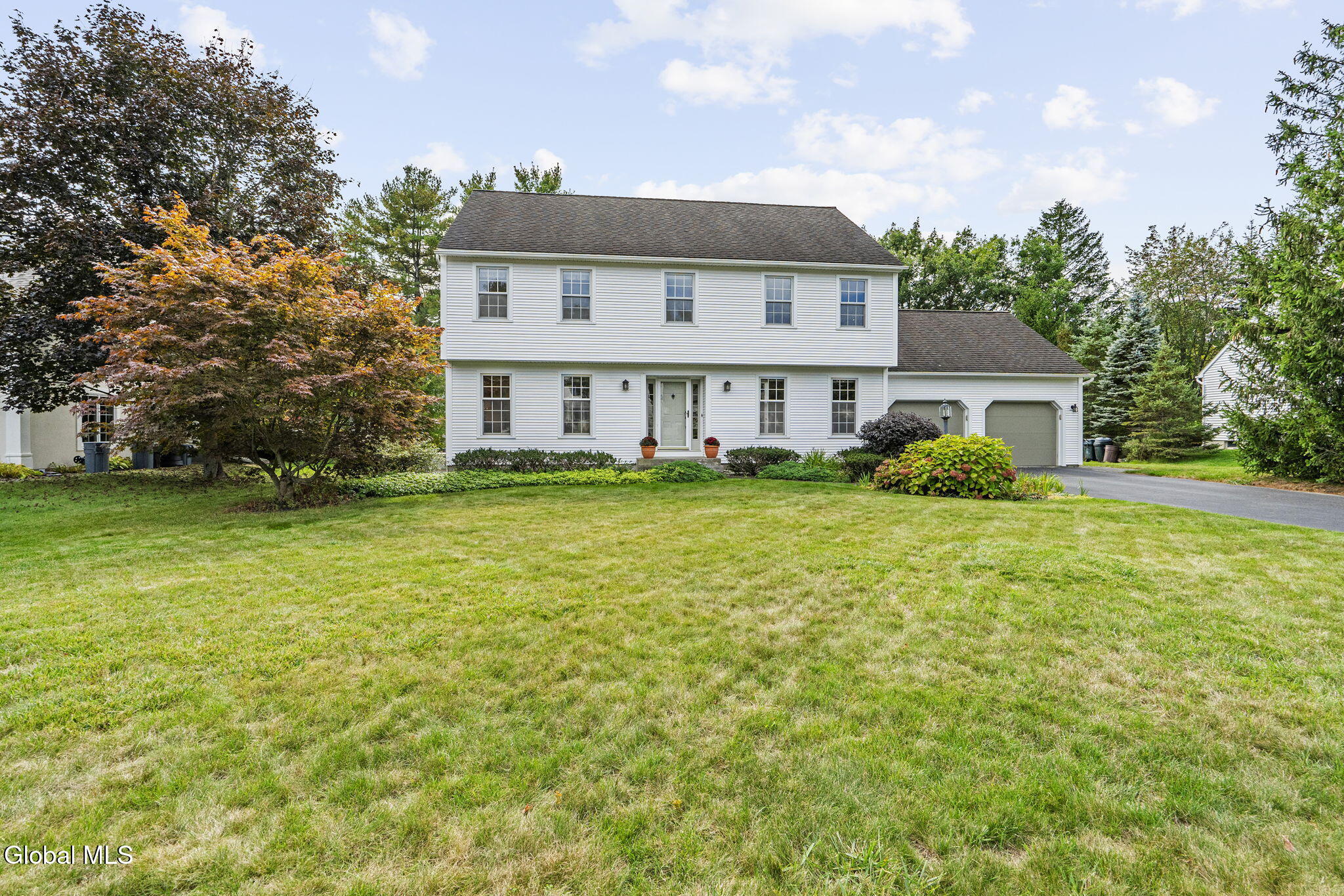 13 Durham Court Bethlehem, NY 12054 - Photo 3 of 52 1-web-or-mls-13-durham-ct