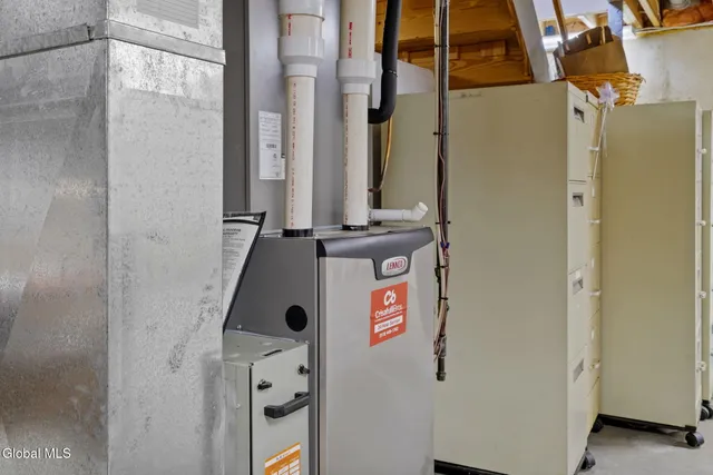 $640,000 | 13 Durham Court, Bethlehem, NY 12054