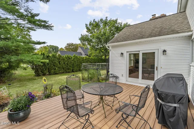 $640,000 | 13 Durham Court, Bethlehem, NY 12054