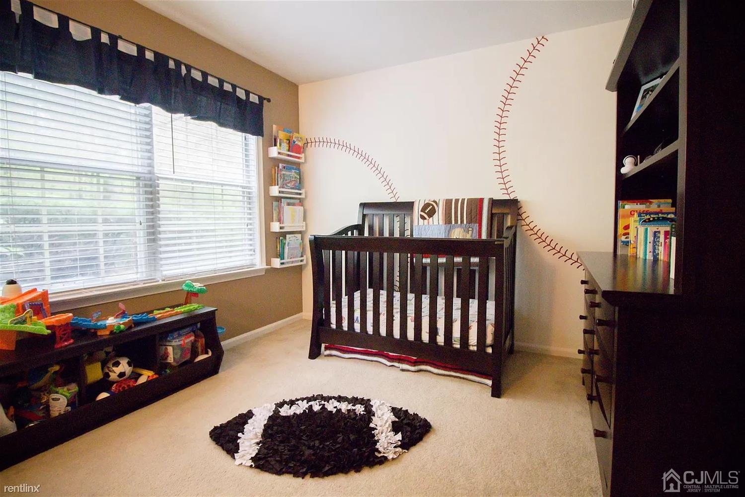 202 Raintree Court Helmetta, NJ 08828 - Photo 7 of 9 Gallery Image 7