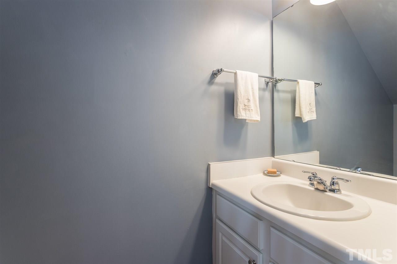 7226 Racine Way Raleigh, NC 27615 - Photo 14 of 22