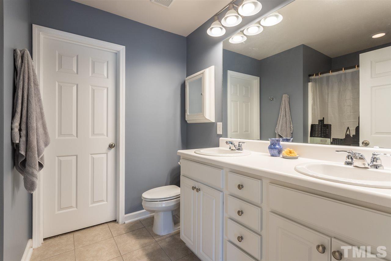 7226 Racine Way Raleigh, NC 27615 - Photo 17 of 22