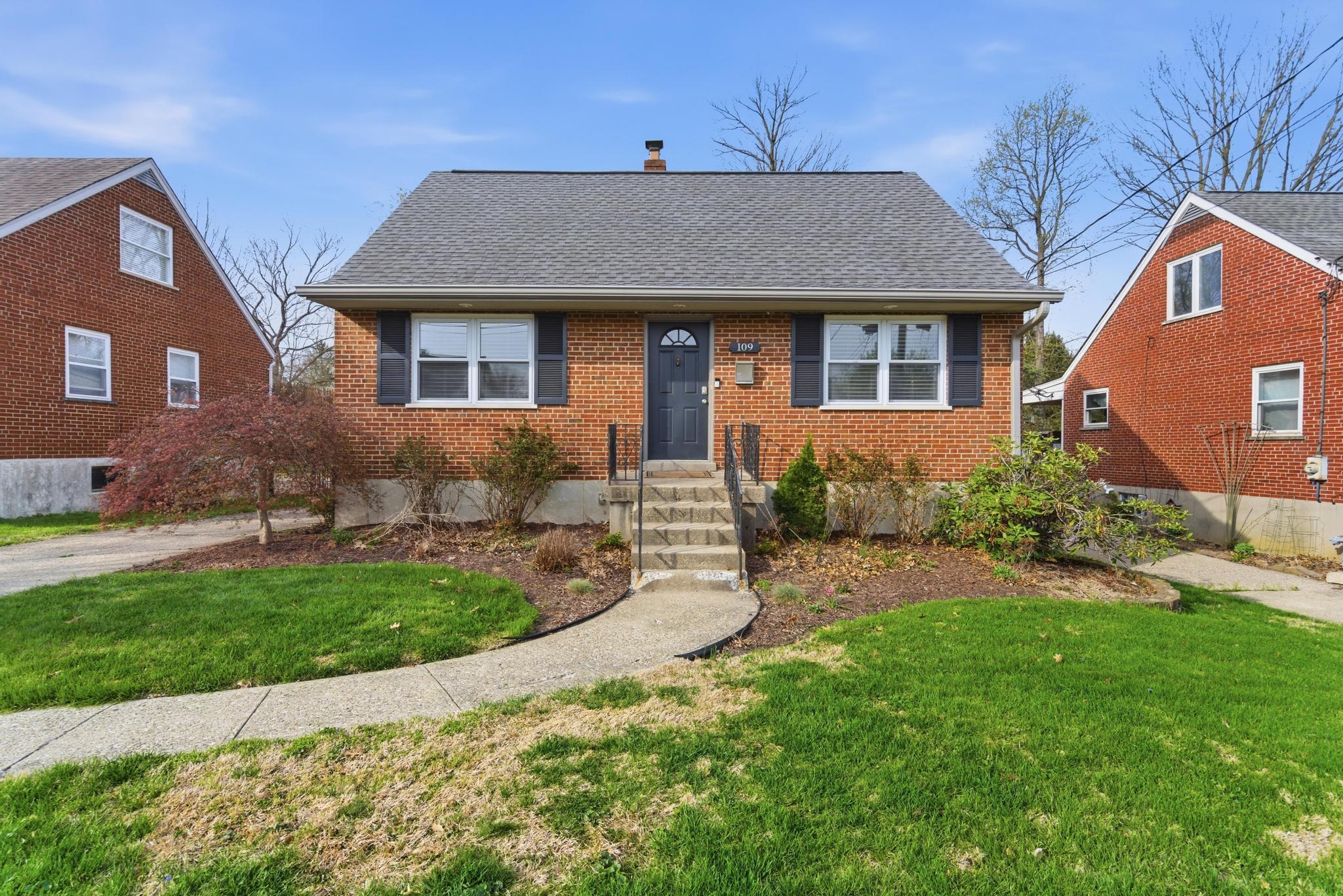 109 Yancey Road Lakeside Park, KY 41017 - Photo 1 of 34 DSC07895
