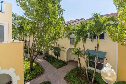 $649,000 | 12448 Northwest 17th Manor, Pembroke Pines, FL 33028