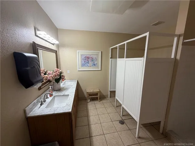 $2,300 | Undisclosed Address, Stuart, FL 34994