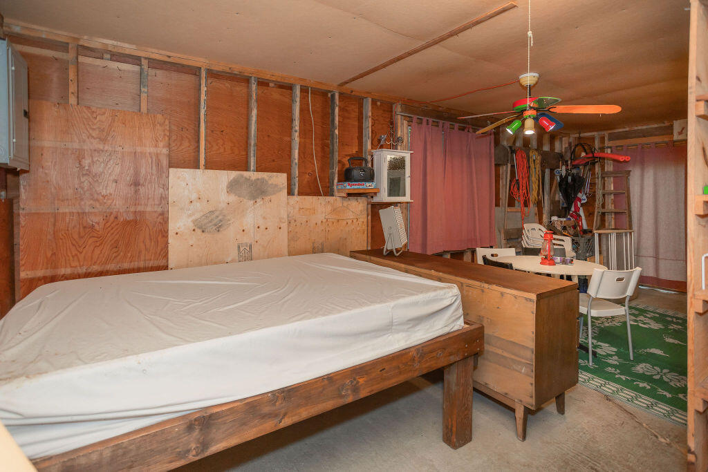 28 Pratt Road Wilton, ME 04294 - Photo 6 of 16 taylor-kaminsky-photo-4