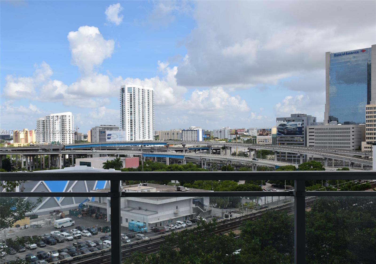 90 Southwest 3rd Street, Unit 1111 Miami, FL 33130 - Photo 18 of 32 Gallery Image 18