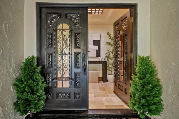 $1,855,500 | 13810 Vista Dorada, Salinas, CA 93908