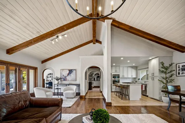 $1,855,500 | 13810 Vista Dorada, Salinas, CA 93908