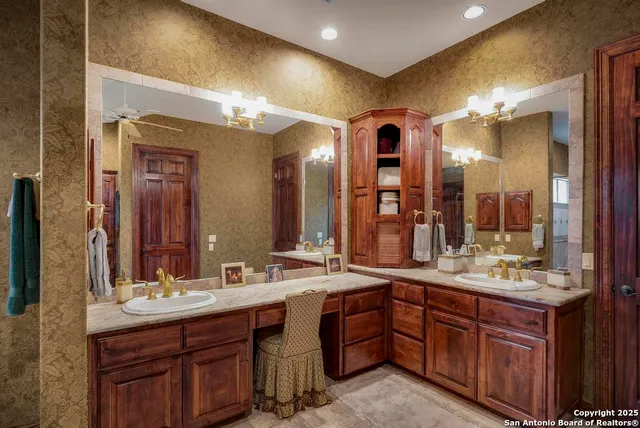 $8,000 | 7 Park Mountain, San Antonio, TX 78255